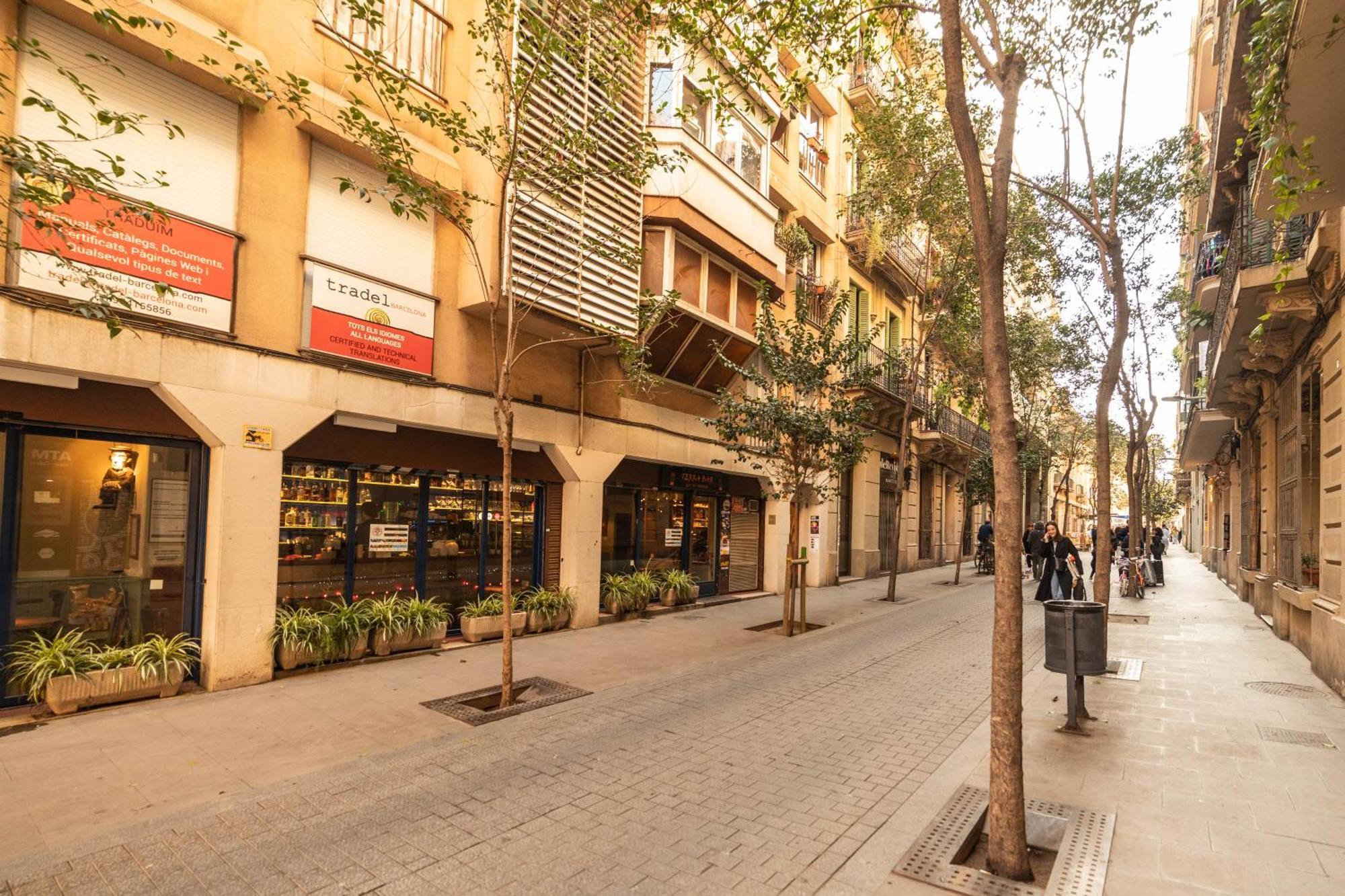 Apartments Gaudi Барселона Екстер'єр фото